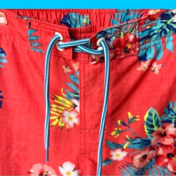 Tropical Board shorts / Swim Trunks - Size Small (28/30) - Picture 5 of 11